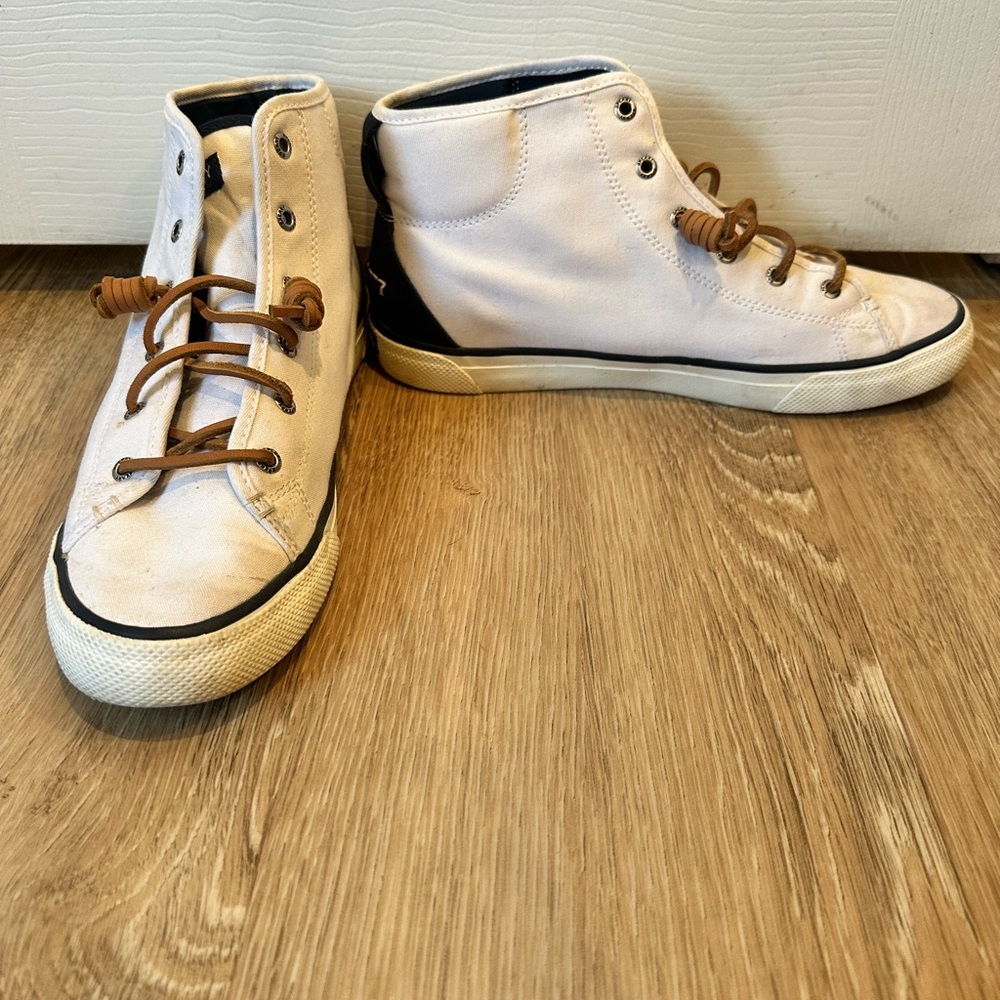 Sperry Men's White Canvas High-Tops - Picture 2 of 3
